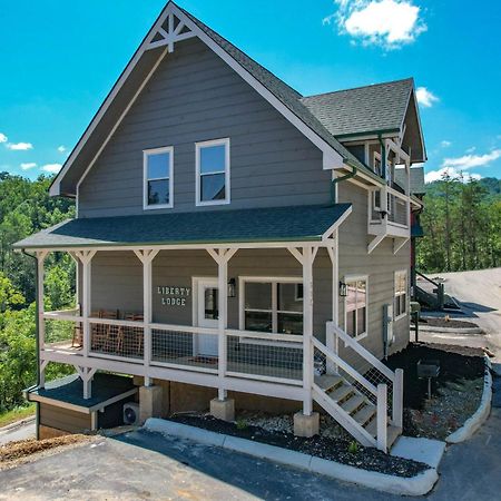 Liberty Lodge - Family Getaway With Pool, Hot Tub, Arcade & Dogs Pigeon Forge Exteriér fotografie